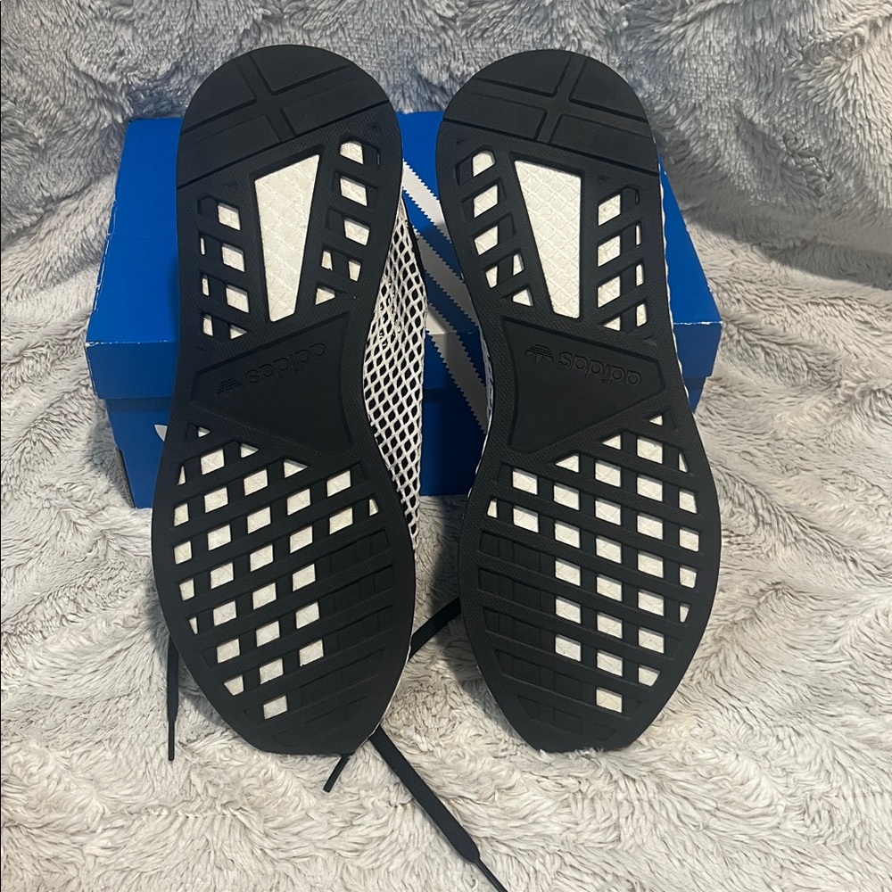 Adidas Deerupt Runners Men’s Sneakers - Picture 4 of 6